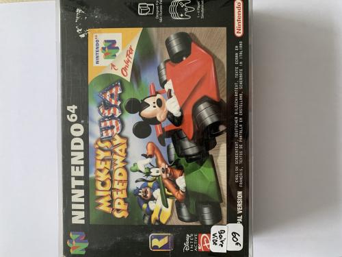 Disney : MickeySpeedWay USA