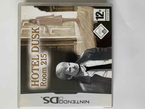 Hotel Dusk : Room 215